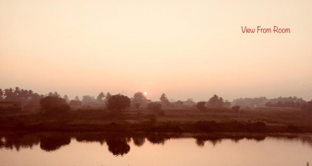 Hotel Mangalam Kurandvad Luaran gambar